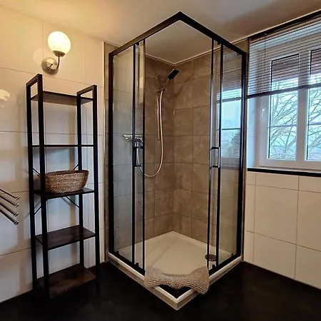 Haus Blick Am Edersee 9 P 公寓 瓦尔德克