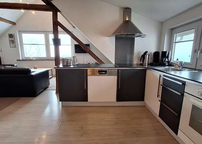 Haus Blick Am Edersee 9 P *